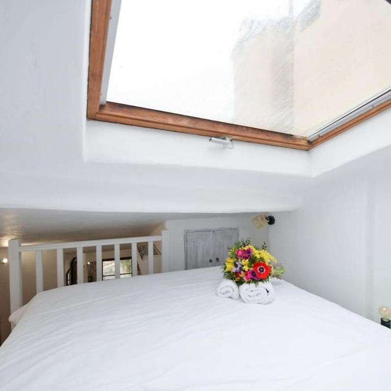 LE PETIT BATEAU - NEW cosy/charming studio/mezzanine for 3 - AC/WIFI - One-Bedroom Apartment - 18