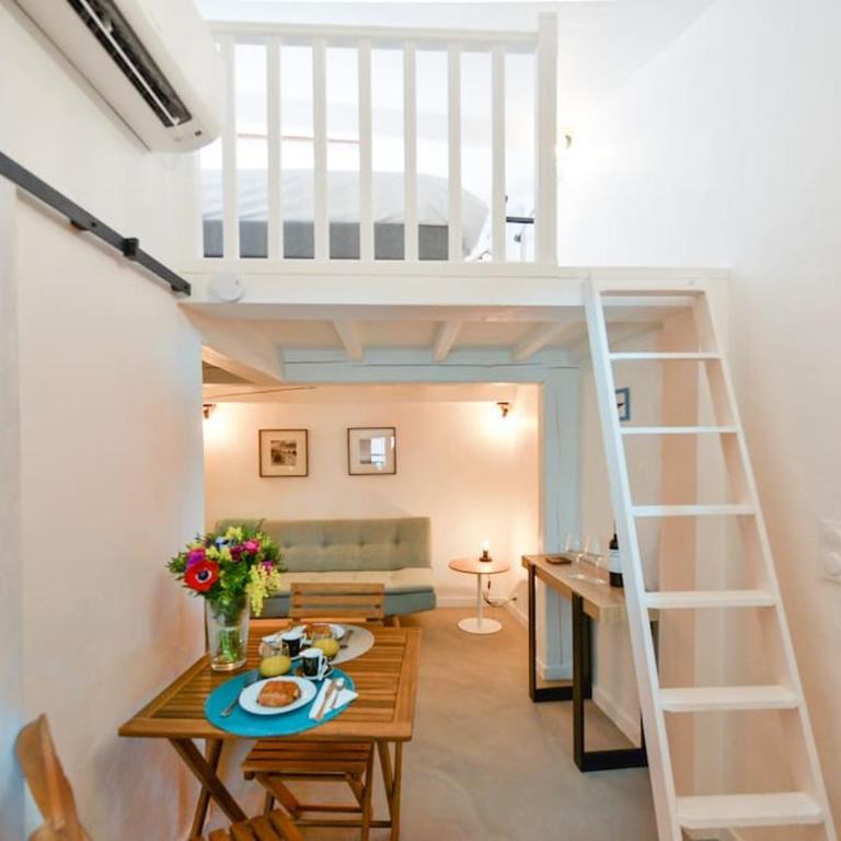 LE PETIT BATEAU - NEW cosy/charming studio/mezzanine for 3 - AC/WIFI - One-Bedroom Apartment - 23