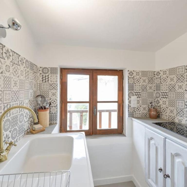 LE PETIT BATEAU - NEW cosy/charming studio/mezzanine for 3 - AC/WIFI - One-Bedroom Apartment - 37