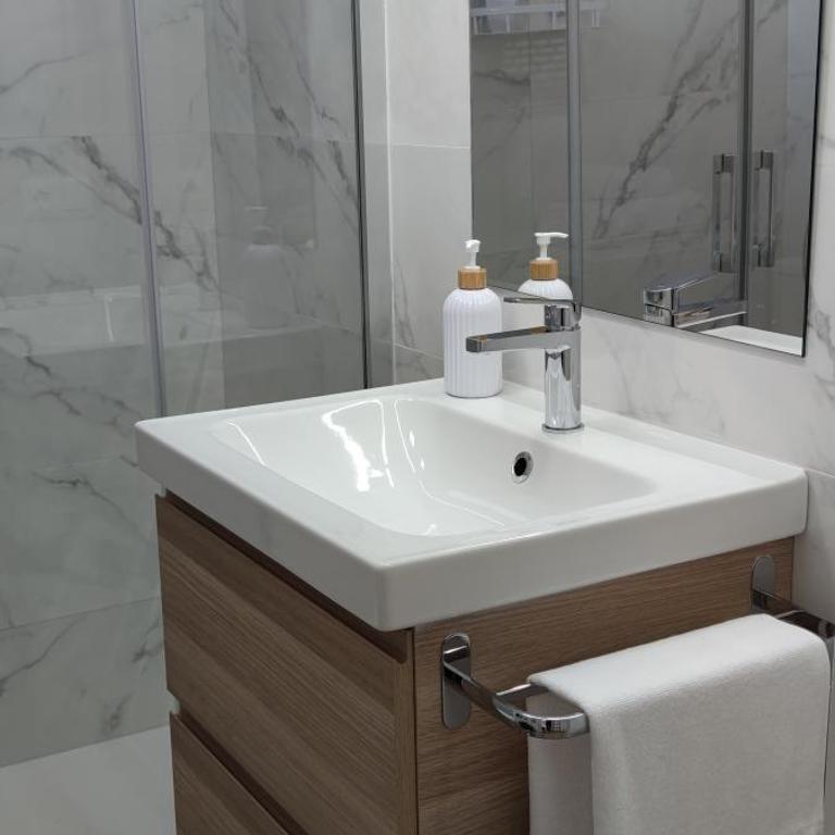 Estudio con Aire acondicionado - Apartamento de 1 dormitorio - 12
