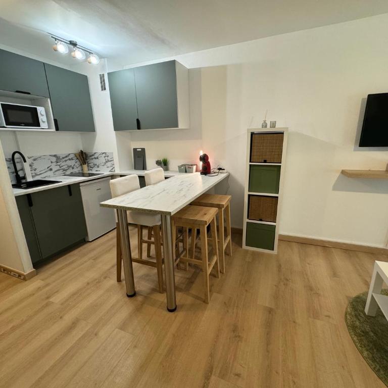 Appartement à 2 min des plages - Appartement 1 Chambre - 4