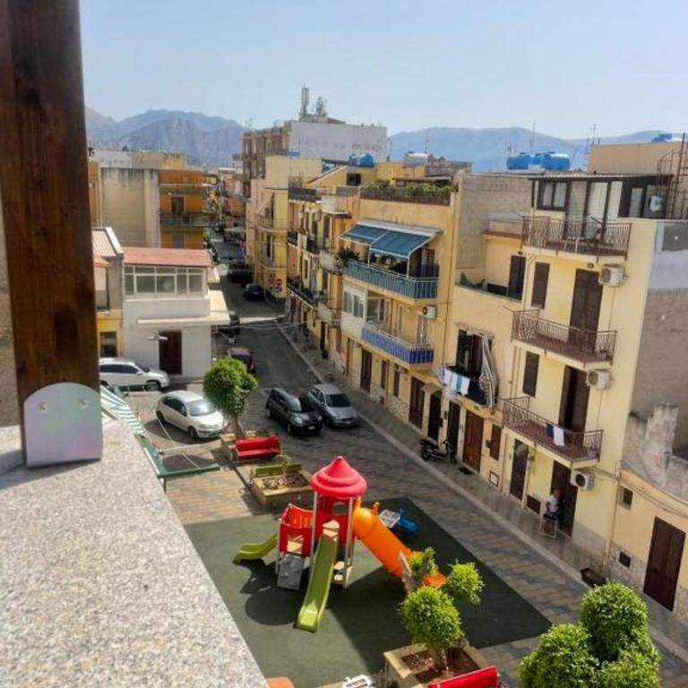 Casa XXI Aprile - Apartment with Balcony - 33