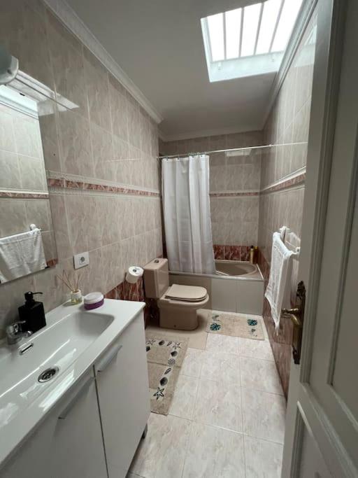 Spacious & Centrally-Located Apartment - Apartamento de 3 dormitorios - 13