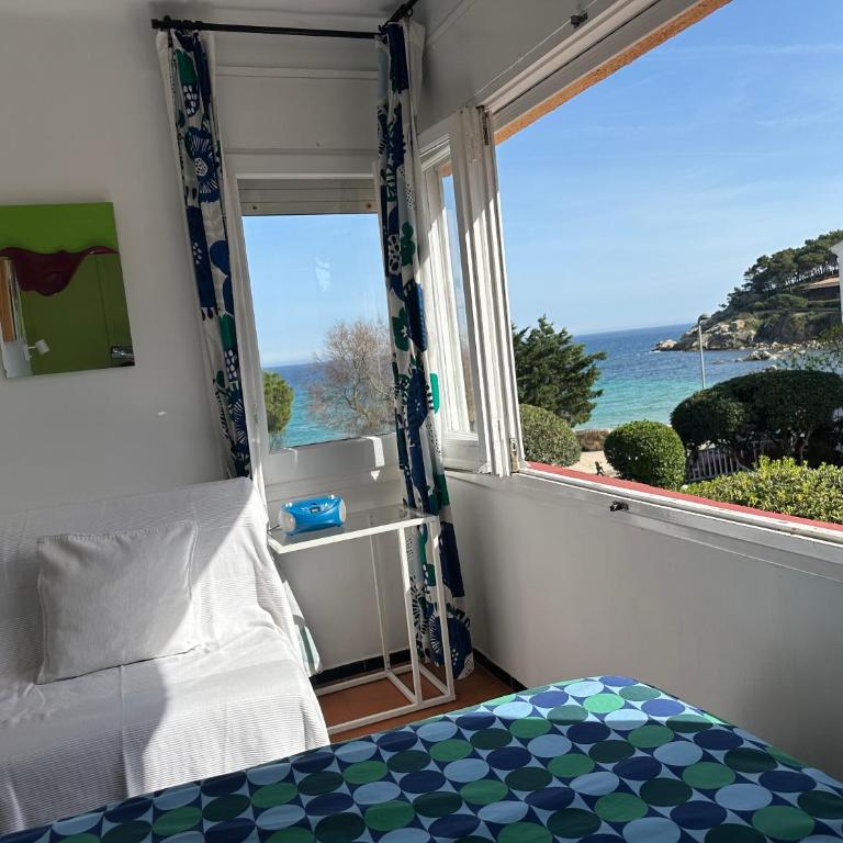Casa con jardín a 25 metros de la playa. LA T. - Casa de 3 dormitorios - 22