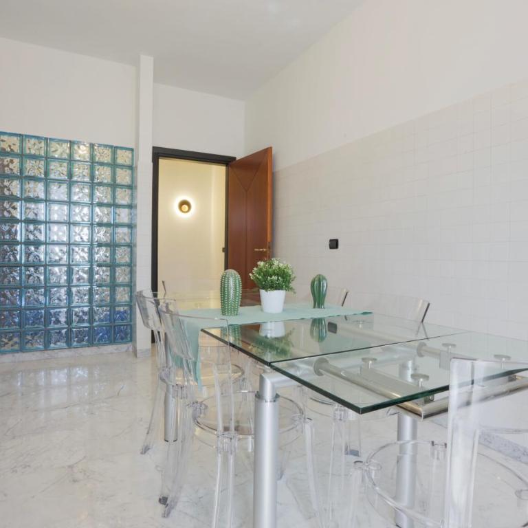 [Urban Elegance] Central Station w/Private Garage - Appartamento con 3 Camere da Letto - 14