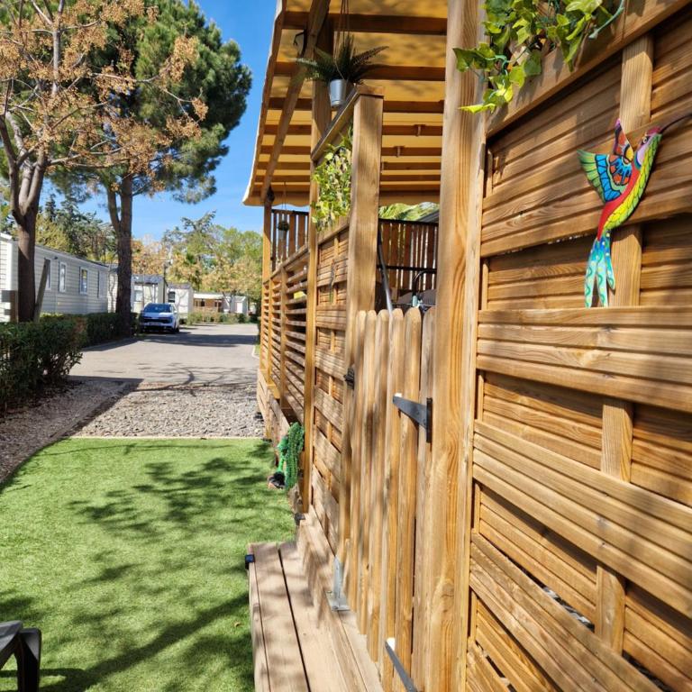 Camping La Carabasse Vias-Plage-T4 Climatisé,Tout confort, Emplacement calme ! - Mobile Home - 12