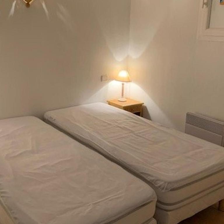 Appartement T3 avec grand jardin privé, climatisation et parking - FR-1-100-205 - Appartement (6 Adultes) - 19