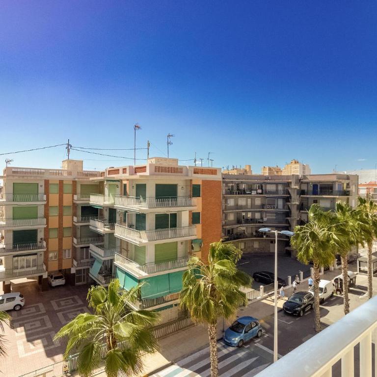 Lovely Apartment In Santa Pola With Wifi - Apartamento de 2 dormitorios - 8
