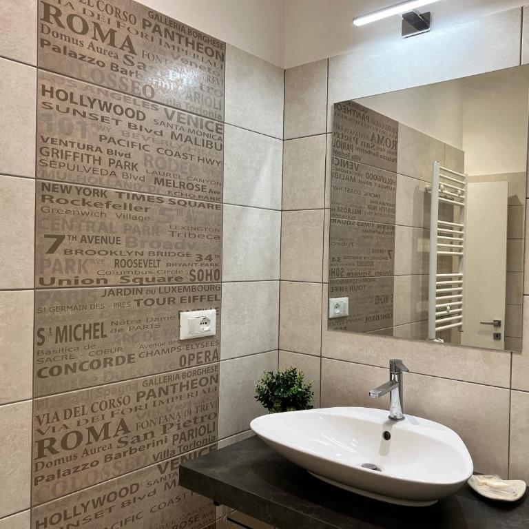 Solaris Guesthouse - Camera Matrimoniale con Bagno Privato - 3