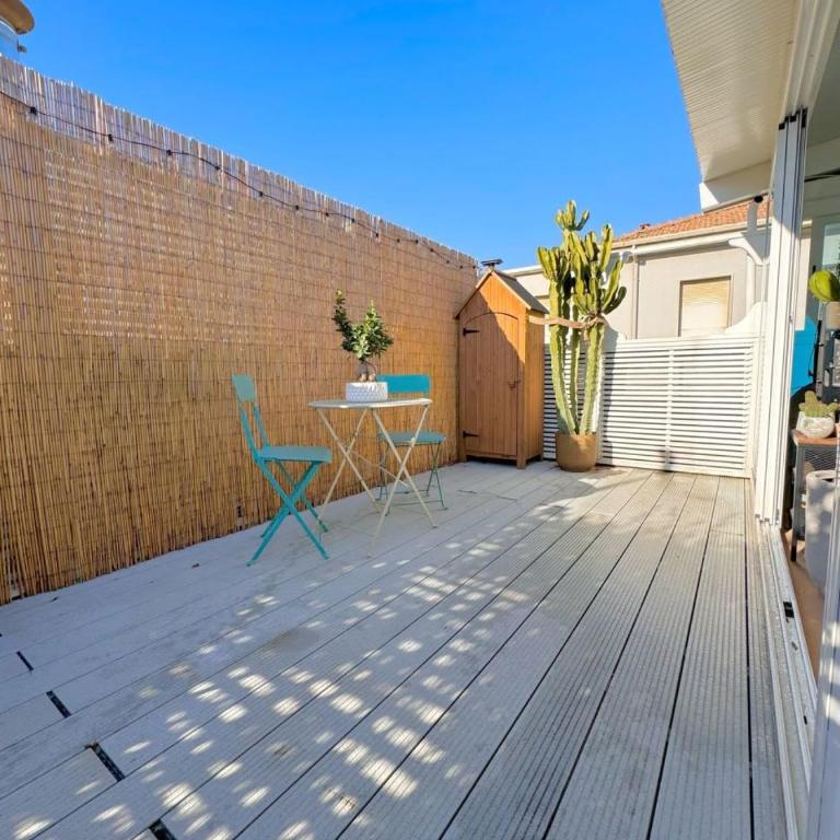 ROOFTOP-MarinaCentro-Unique-Beach-Fun-Smart-LoveApt-Train-Park - Appartamento con 1 Camera da Letto - 17