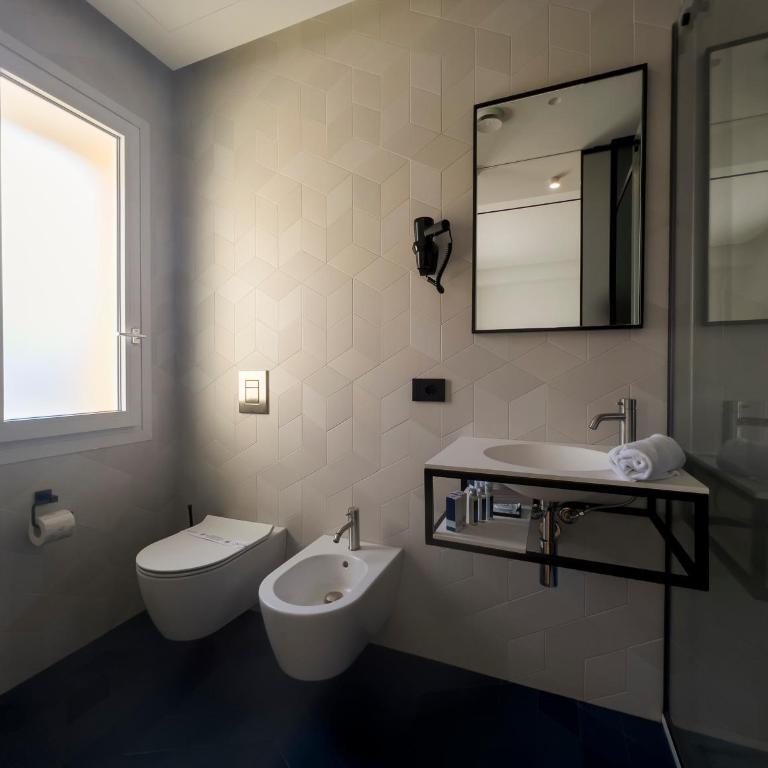 Suites di Costanza - Camera Superior Matrimoniale/Doppia con Letti Singoli - 4