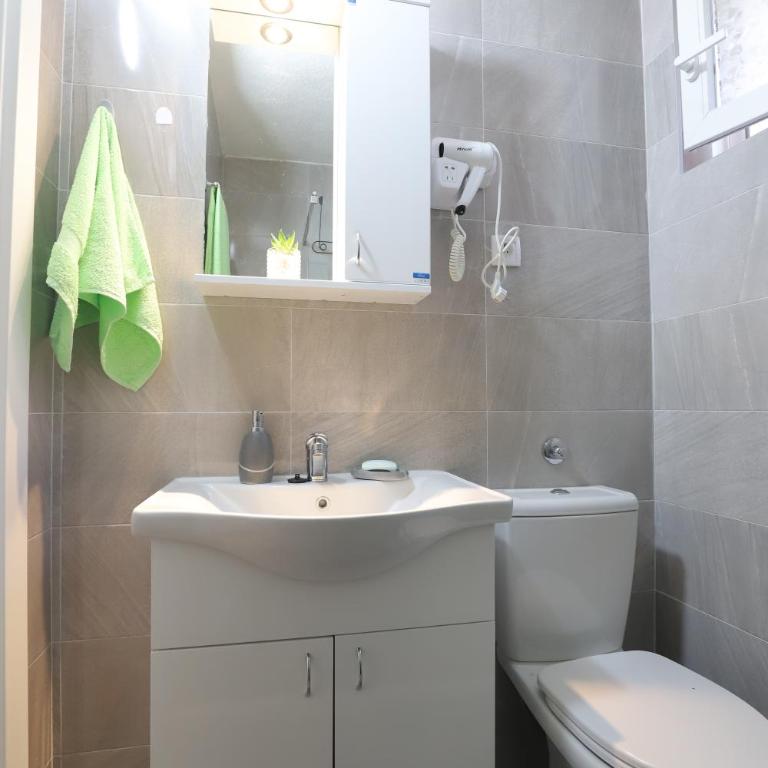 Kuća JEKA - Studio sa Bračnim Krevetom (King-size) - 6