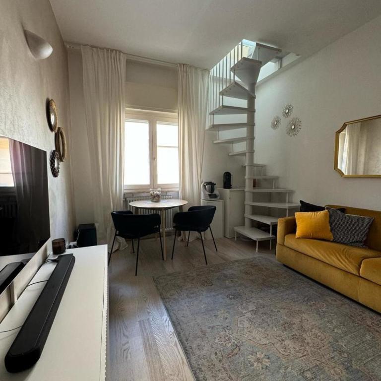 ROOFTOP-MarinaCentro-Unique-Beach-Fun-Smart-LoveApt-Train-Park - Appartamento con 1 Camera da Letto - 12