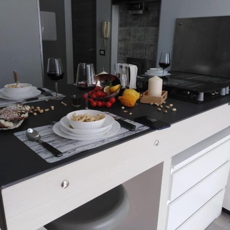 A 2 passi dal castello ,appartamento con veranda - Appartamento con 2 Camere da Letto - 32