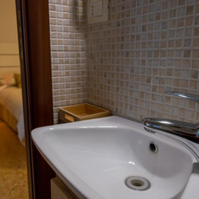 TESTACCIO XIX-XXV Bed & Breakfast - Camera Matrimoniale - 8