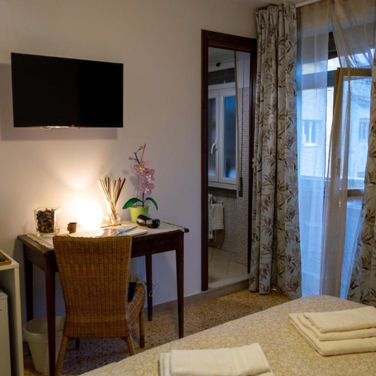 TESTACCIO XIX-XXV Bed & Breakfast - Camera Matrimoniale - 1