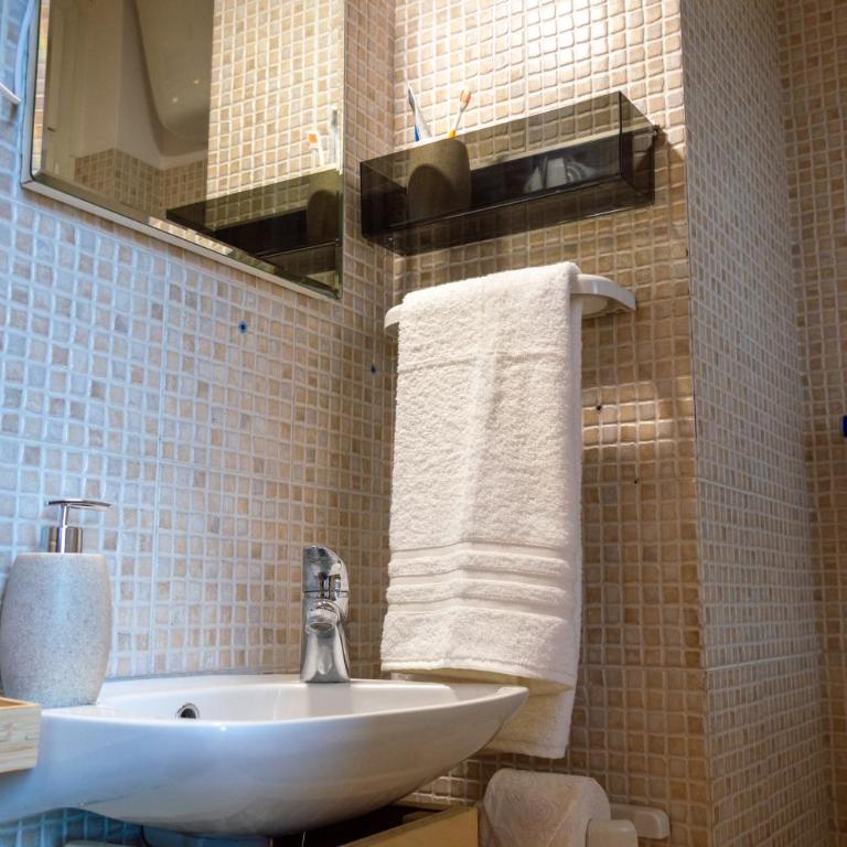 TESTACCIO XIX-XXV Bed & Breakfast - Camera Matrimoniale - 9