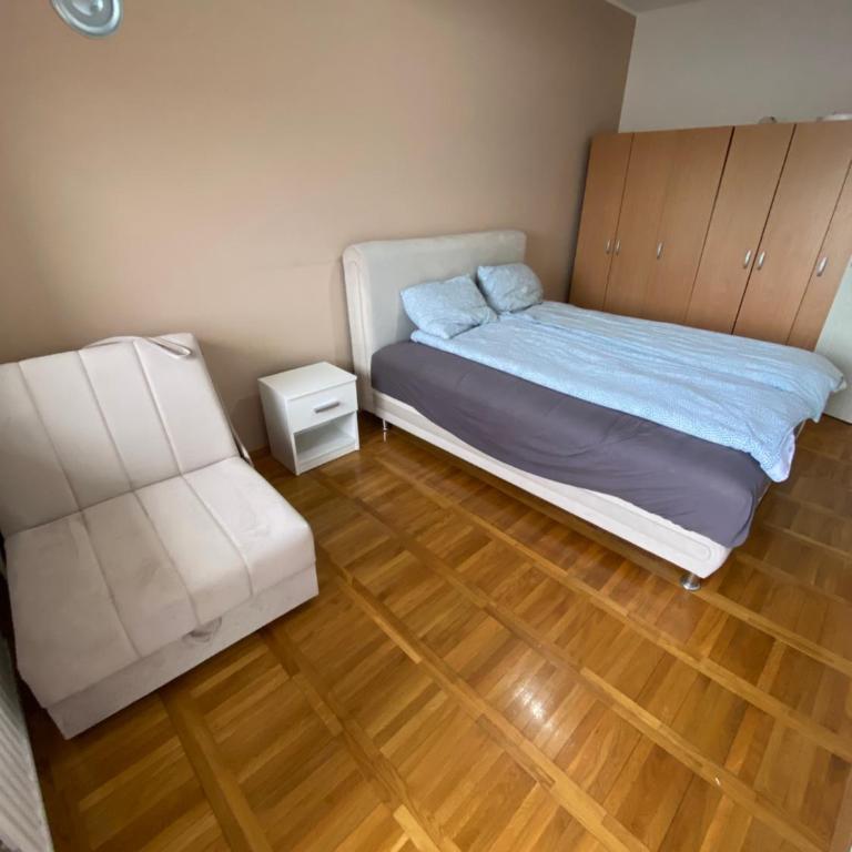 SKY2 APARTMAN - One-Bedroom Apartment - 5