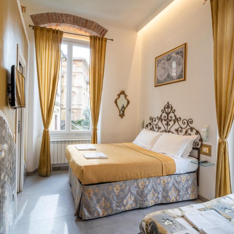Teresa Rooms & Suites - Junior Suite with Balcony - 4