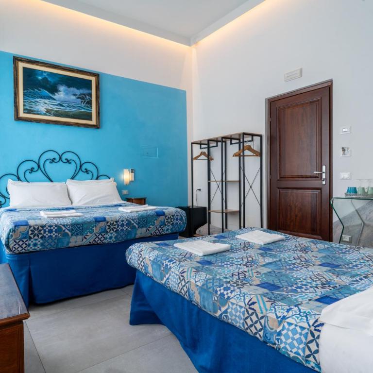 Teresa Rooms & Suites - Family Suite - 3