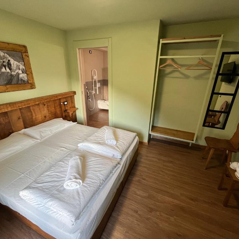 Hotel Riva Sport & Wellness - Camera Matrimoniale con Balcone - 9