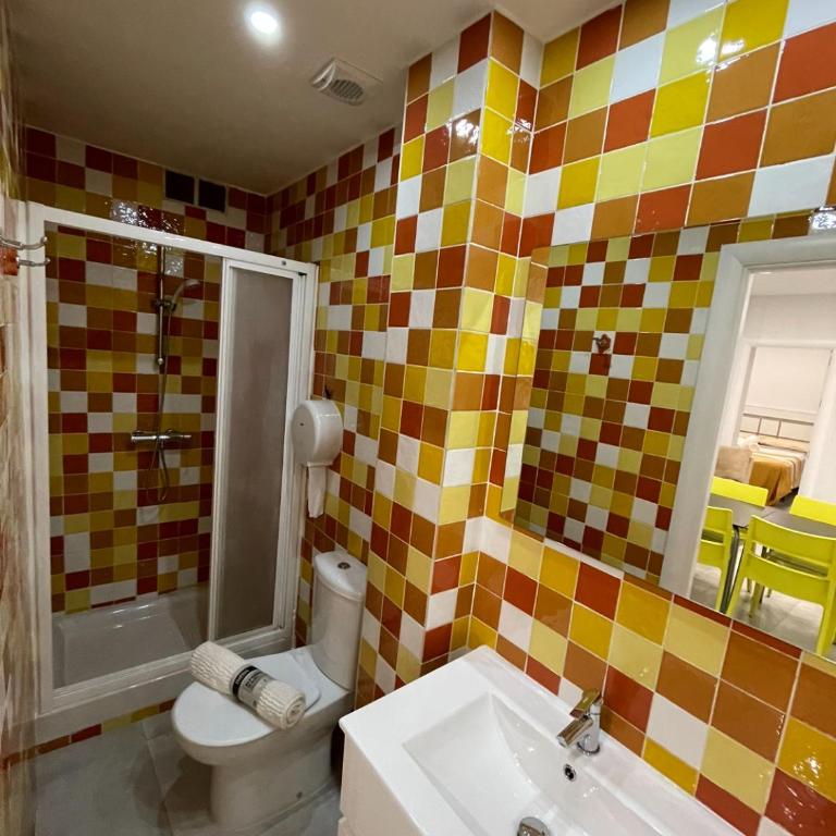 Casa amplia ideal en pleno centro del casco histórico de Almuñecar - Apartamento - 22
