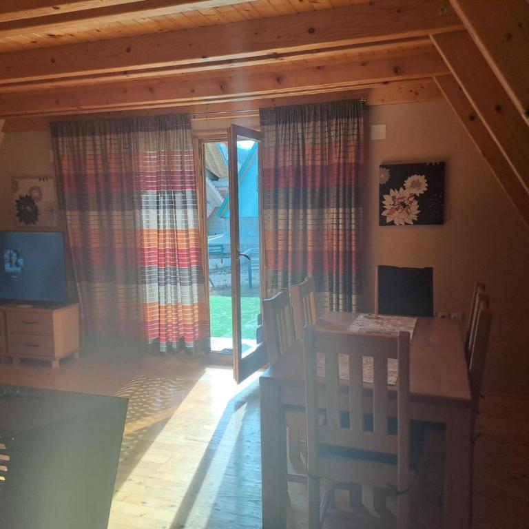 Gorska vila - Three-Bedroom Villa - 9
