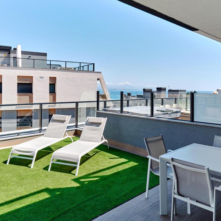Playa Carabassi Sea View Apartment in Gran Alacant, Large Terrace - Two-Bedroom Apartment - 19