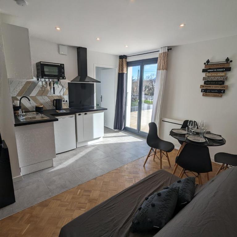 Cosy et moderne avec Clim - Dent d'Oche - Appartement 1 Chambre avec Terrasse - 4