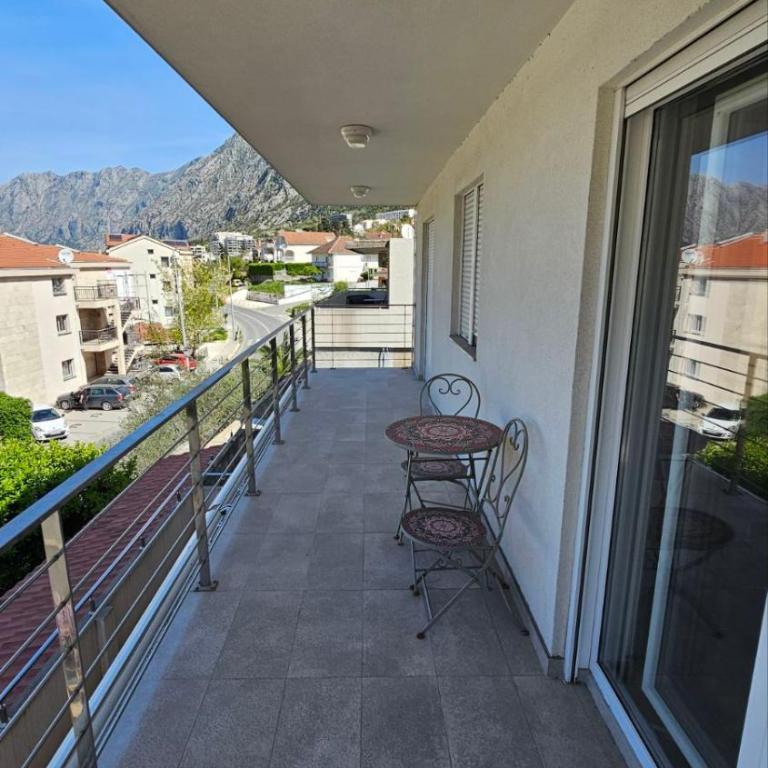 2BR sea view apartment in Kotor! - One-Bedroom Apartment - 4