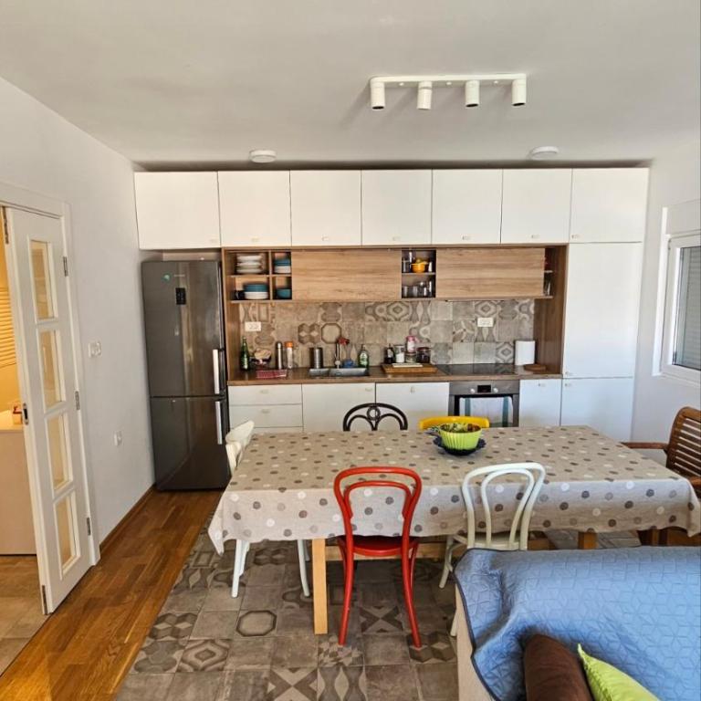 2BR sea view apartment in Kotor! - One-Bedroom Apartment - 5