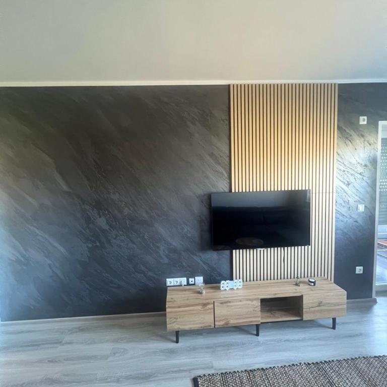 Una-No1 - One-Bedroom Apartment - 4