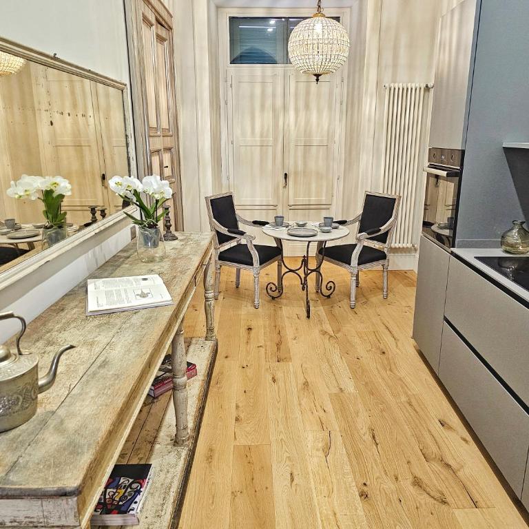 Porta Antica - OldTown Salerno - One-Bedroom Apartment - 25