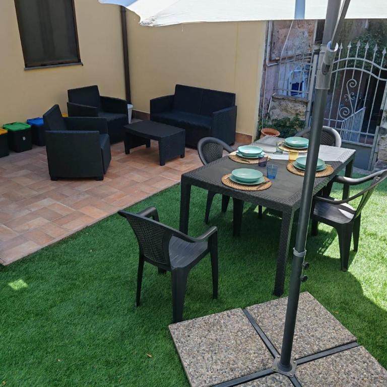Etna Garden House: Oasis in the heart of Catania - Two-Bedroom House - 2