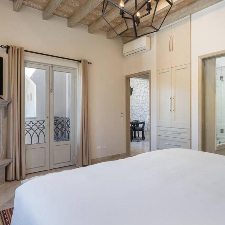 Casa Regina, Stylish 3BR Home in Centro with Rooftop & Jacuzzi - Villa de 3 dormitorios - 24