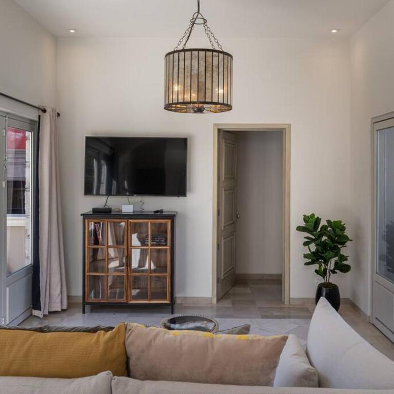 Casa Regina, Stylish 3BR Home in Centro with Rooftop & Jacuzzi - Villa de 3 dormitorios - 38
