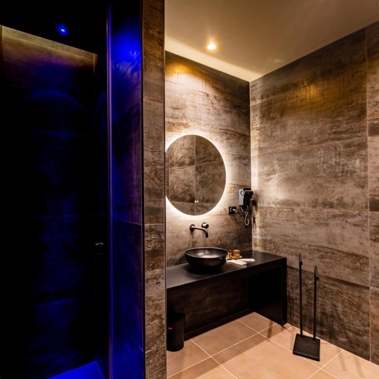 GOLD SUITE&SPA - Camera Queen Deluxe - 9