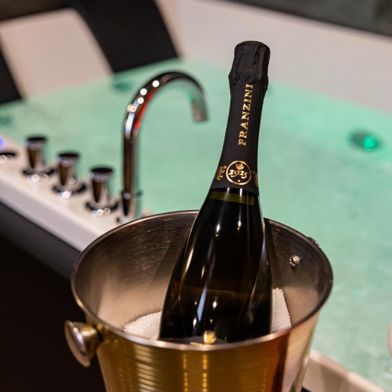 GOLD SUITE&SPA - Camera Queen Deluxe - 18