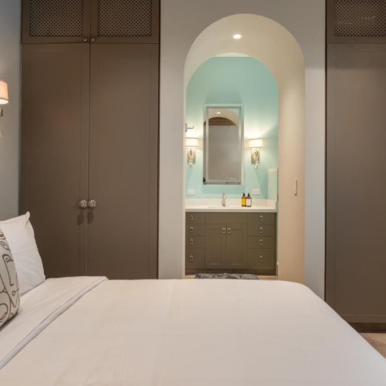 Casa Lu, Modern 3BR Home in Centro with Private Rooftop - Three-Bedroom Villa - 23