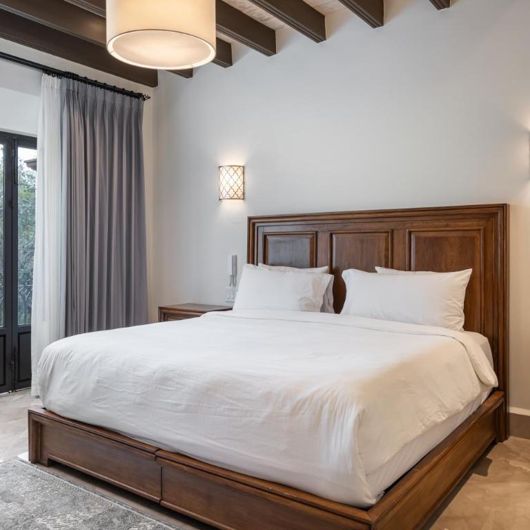 Casa Lu, Modern 3BR Home in Centro with Private Rooftop - Three-Bedroom Villa - 21