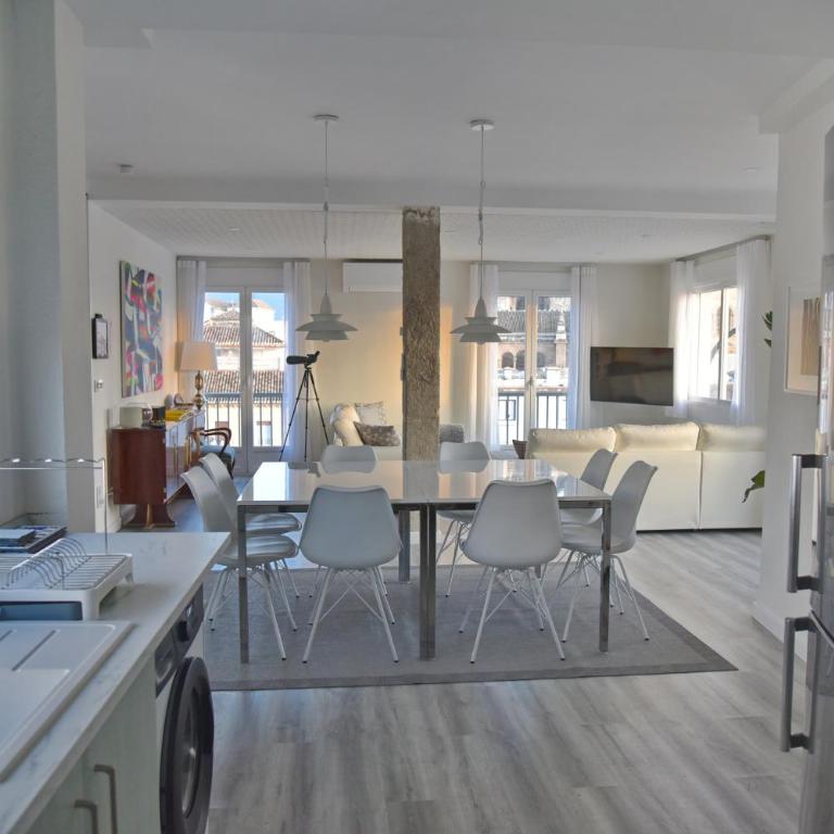 Ático Panorama Catedral - Two-Bedroom Apartment with Balcony and Terrace - 55
