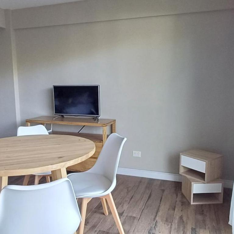 Nilay Bariloche Apart - Estudio con sofá cama - 4