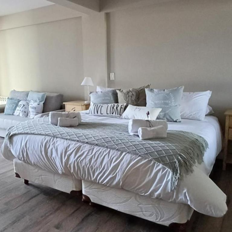 Nilay Bariloche Apart - Estudio con sofá cama - 6