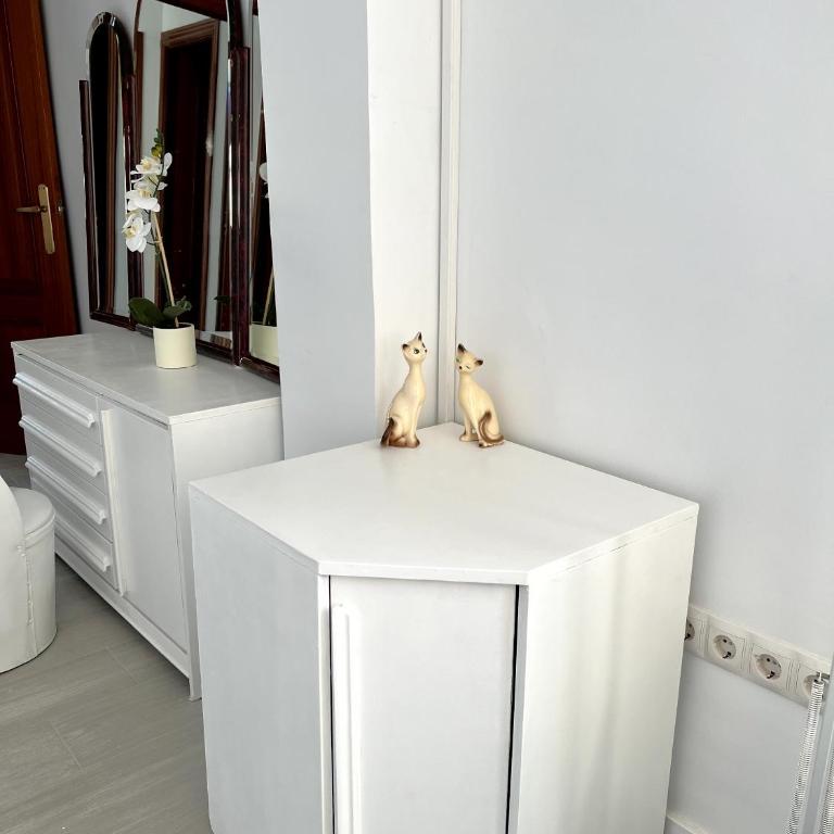4BR Malaga Centro Semana Santa Summer AC Every Room TR Award 2026 - Apartamento de 4 dormitorios con balcón - 14