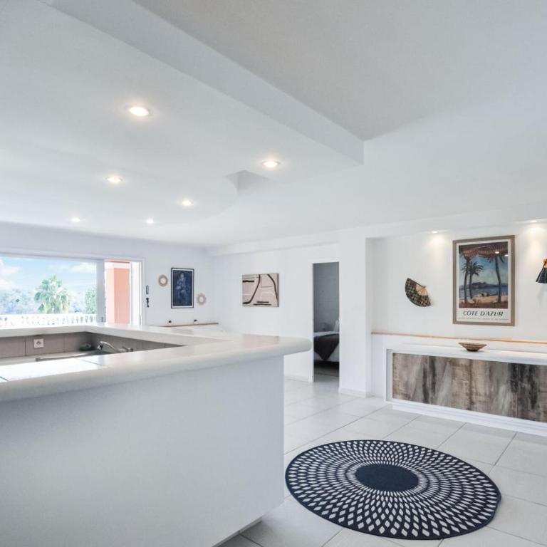 Awesome Home In Mougins - Maison de Vacances 5 Chambres - 3