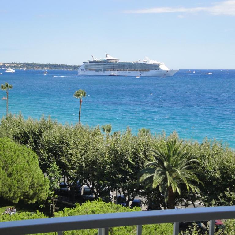 Superbe vue mer à 50 mètres des plages - Appartement 1 Chambre - 6