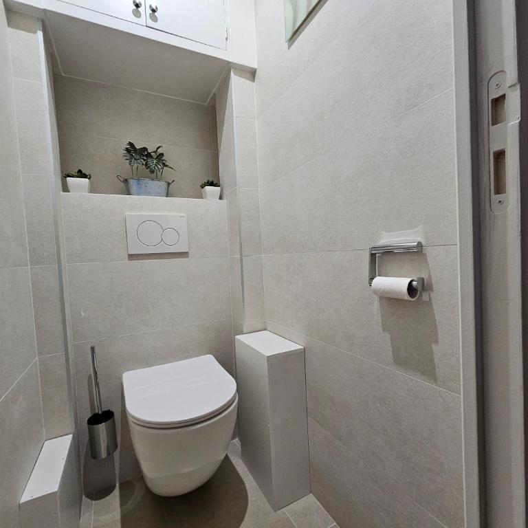 Superbe vue mer à 50 mètres des plages - Appartement 1 Chambre - 7
