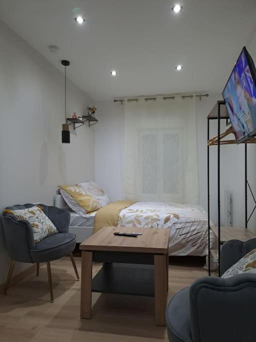 Sweet / Circuit 24h / Moto GP / Antares / Oasis - centre des expositions / Boulerie Jump - Appartement 1 Chambre - 17
