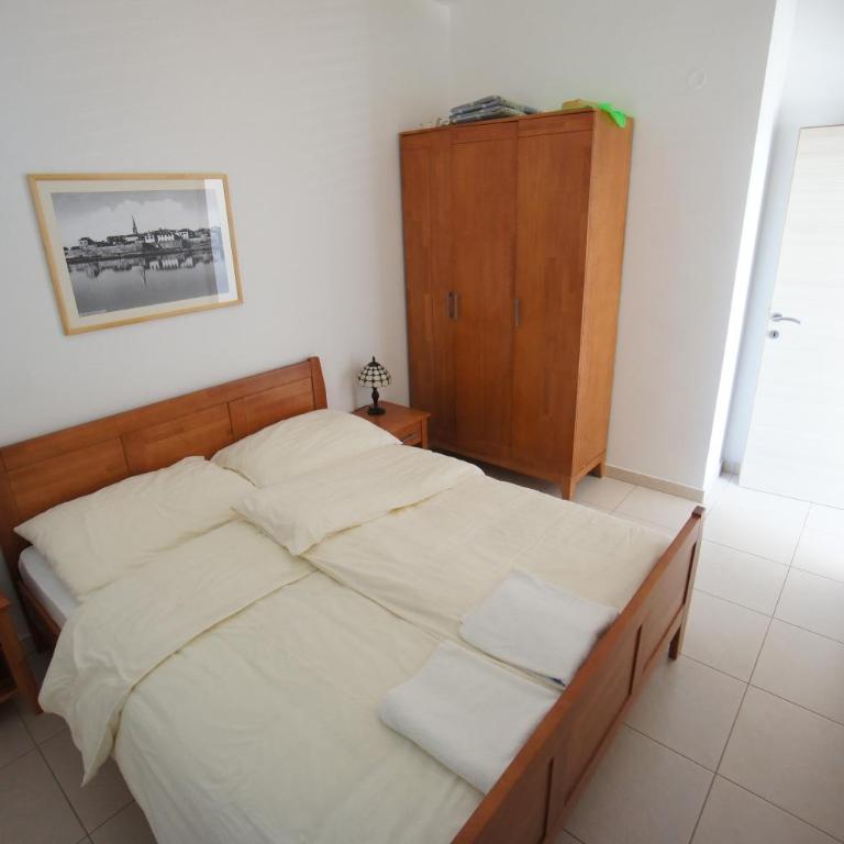 Apartments Bečići Sunset - One-Bedroom Apartment - 9