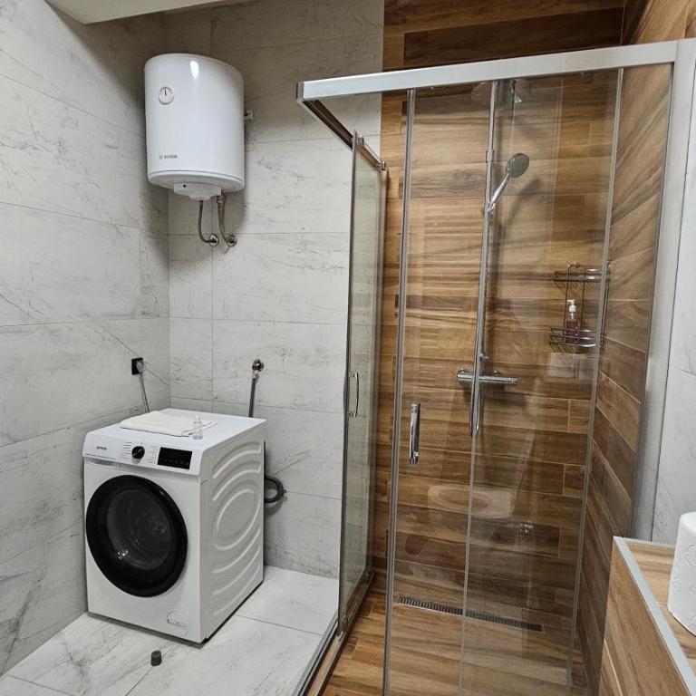 Prestige Bulevar Sarajevo - One-Bedroom Apartment - 29